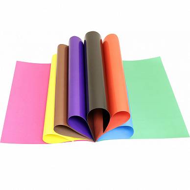 Набор цветной мелованной бумаги 205х280мм 2-х сторонняя, 8 цветов, 8 листов, 80 г/м2, УЗЕЛ