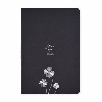 Скетчбук с черной бумагой 140х210мм, 32 листа (мягкая обложка), серия "Цветы-1"